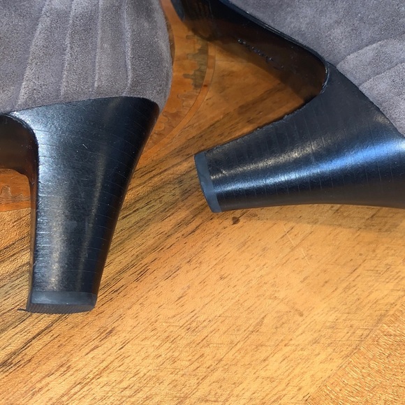 Clarks Artisan Society Ball Suede Pumps Taupe Women’s Size 8W (wide) - Picture 13 of 16